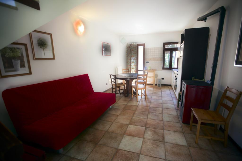 Ca Borgo Vecchio Aparthotel Brusasco ห้อง รูปภาพ
